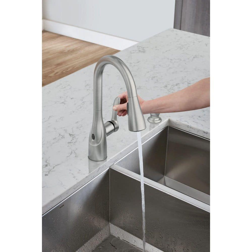 Moen Arlo One Handle Stainless Steel Motion Sensing Pull-Down Kitchen Faucet