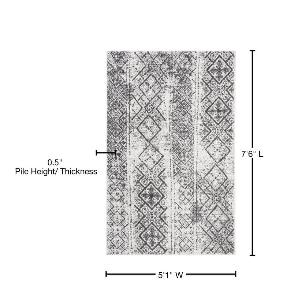 Adirondack ADR111 Machine Made Indoor Area Rug - Silver/Black - 5'-1"x7'-6" - Safavieh