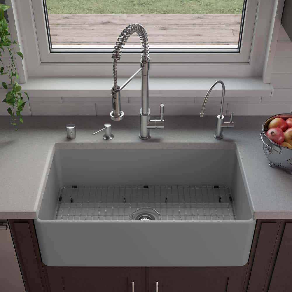 33'' L Farmhouse / Apron Single Bowl Fireclay Kitchen Sink