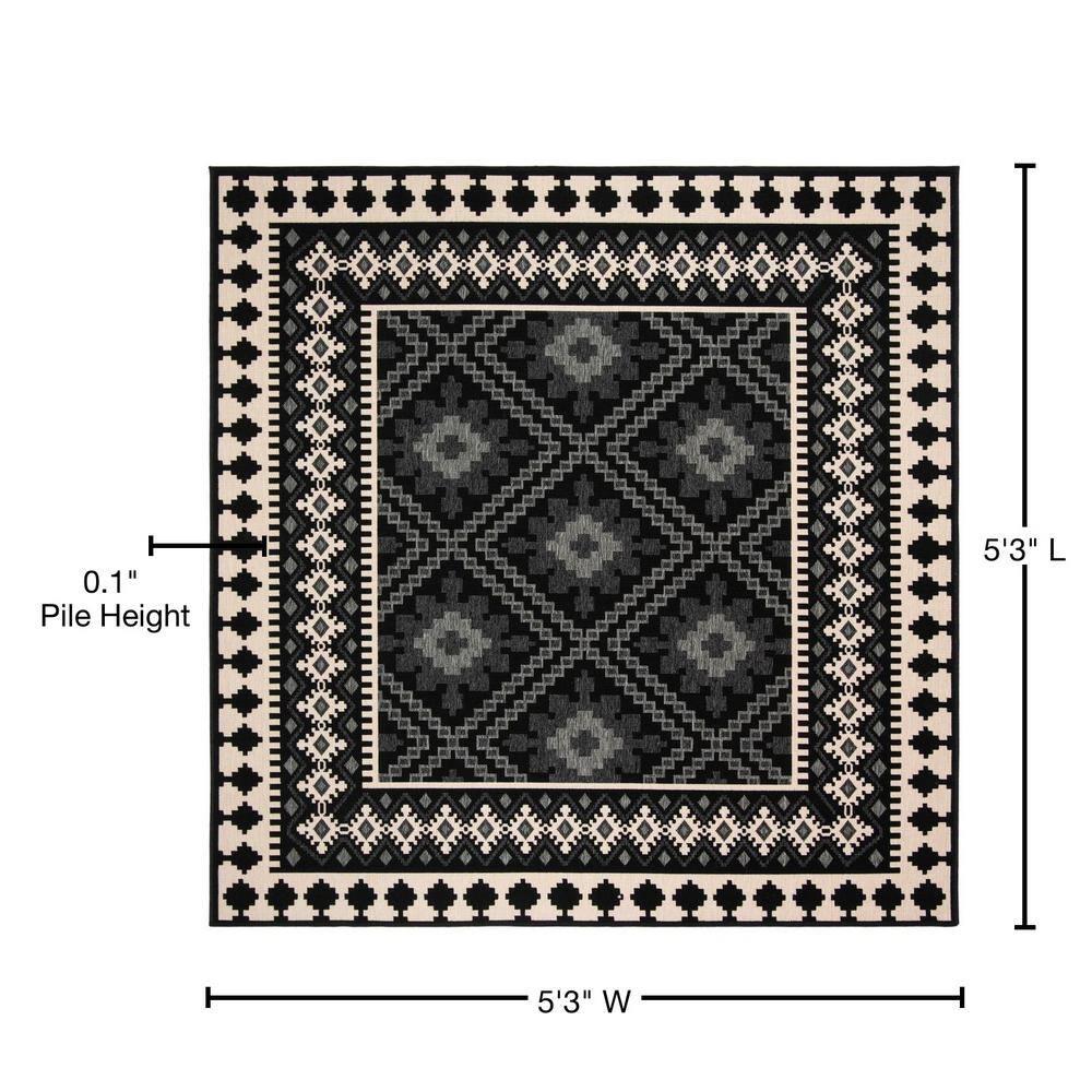 Veranda VER099 Power Loomed Indoor/Outdoor Area Rug - Black/Creme - 5'3"x5'3" - Safavieh.