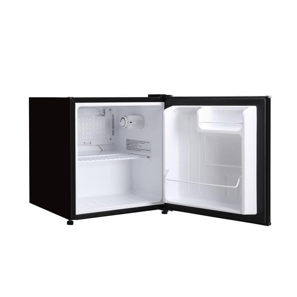 Magic Chef 1.7 Cubic-ft Manual Defrost Refrigerator (Black)