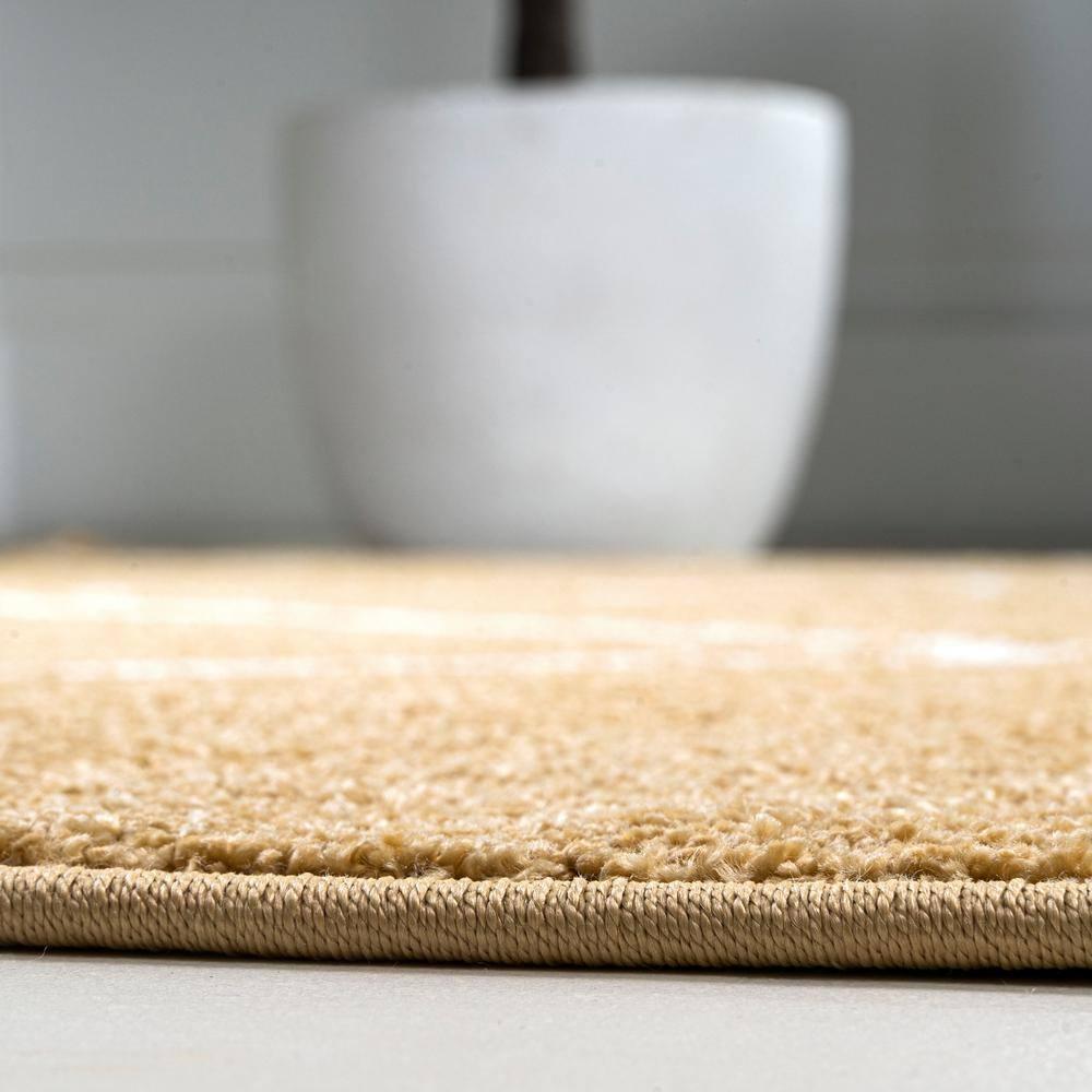 8'x10'  Cole Minimalist Diamond Trellis Area Rug, Gold/White - JONATHAN Y