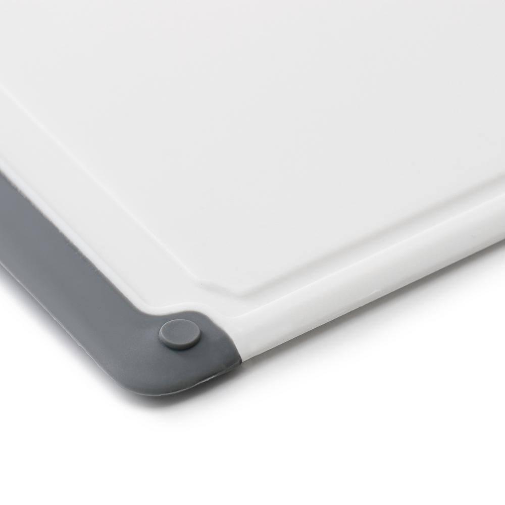 Oster Bergen 2 Piece Rectangular Plastic Cutting Board Set in White with Non-Slip Feet