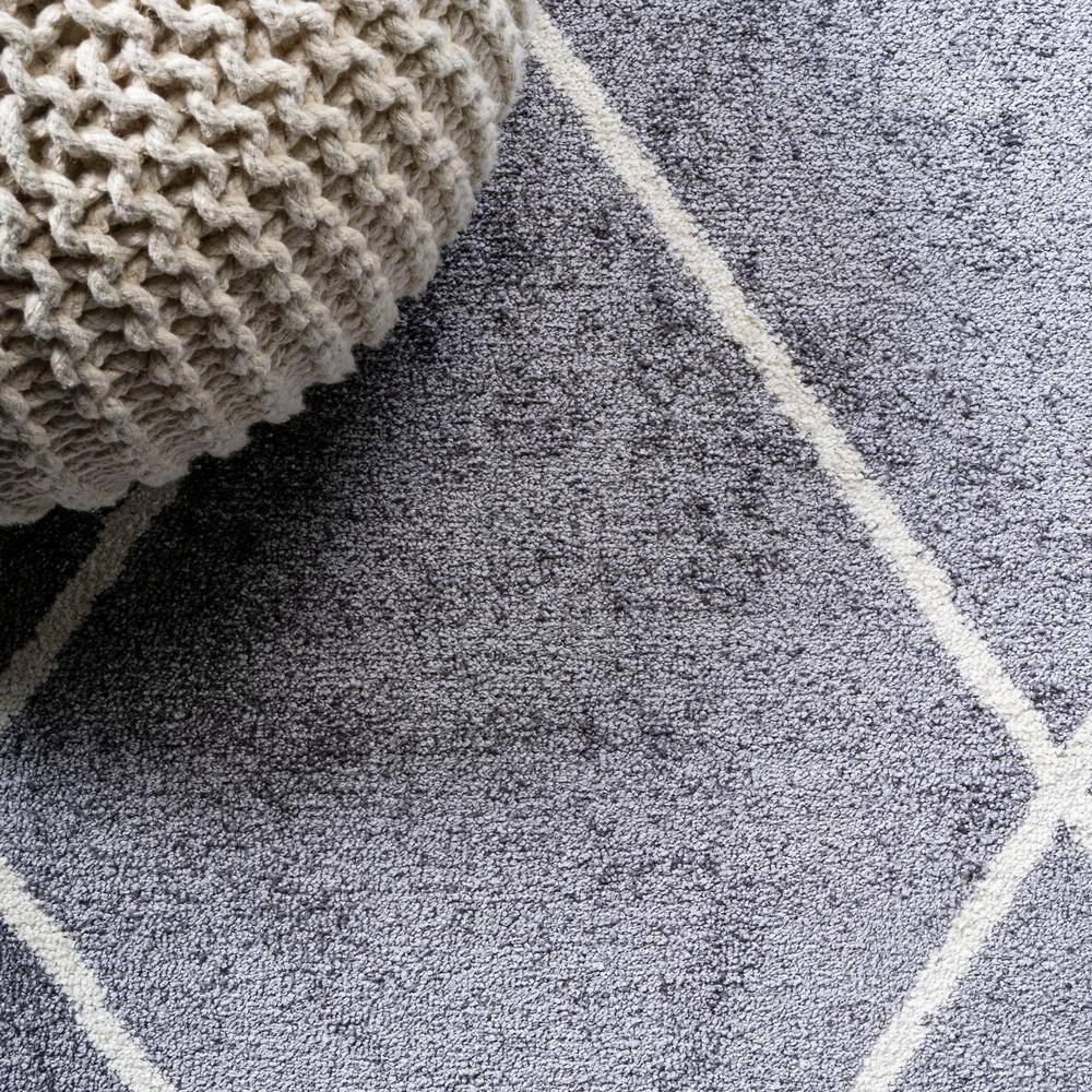 4'x6' Cole Minimalist Diamond Trellis Area Rug, Gray/White - JONATHAN Y