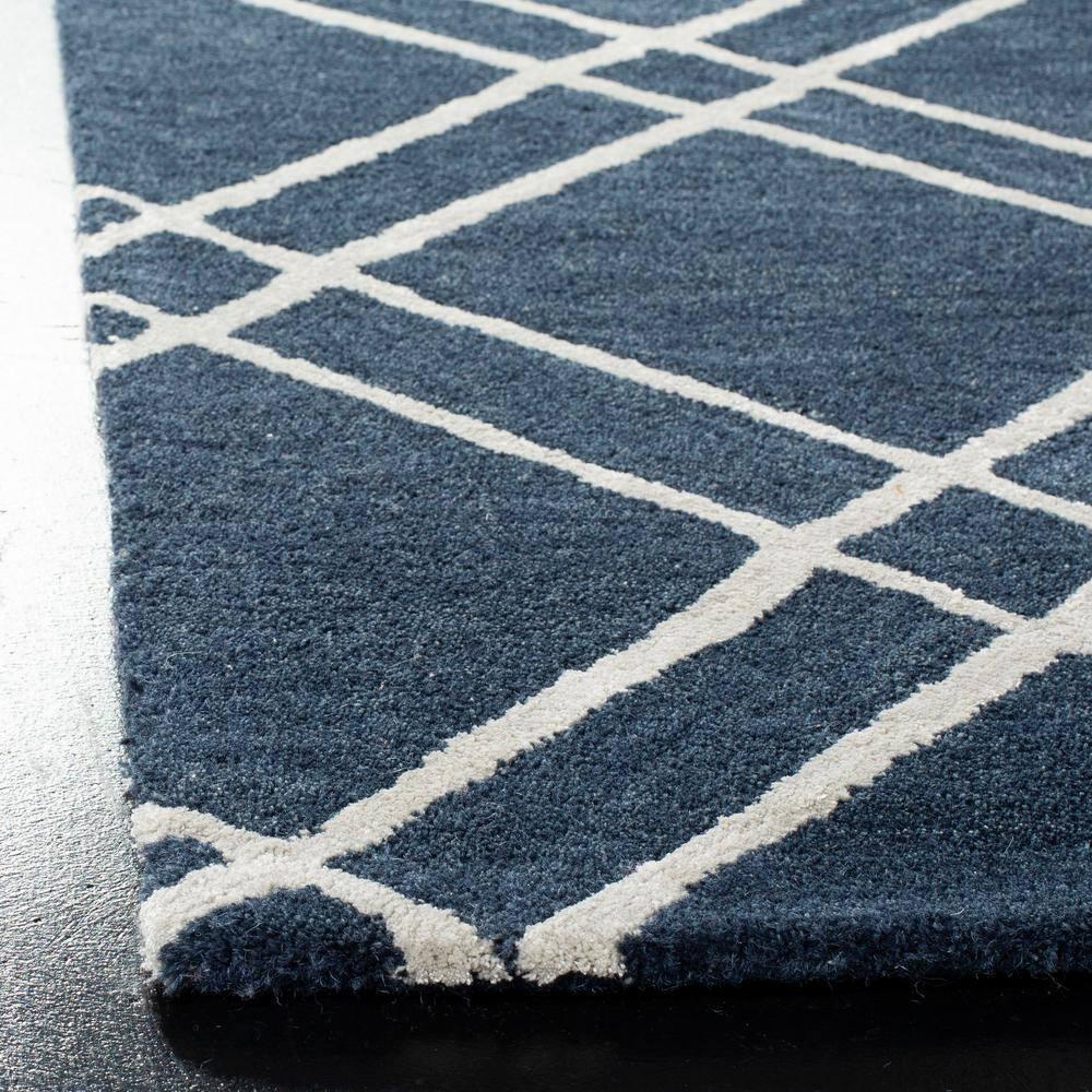 Himalaya HIM901 Handmade Area Rug - 4'x4' - Navy/Silver - Safavieh