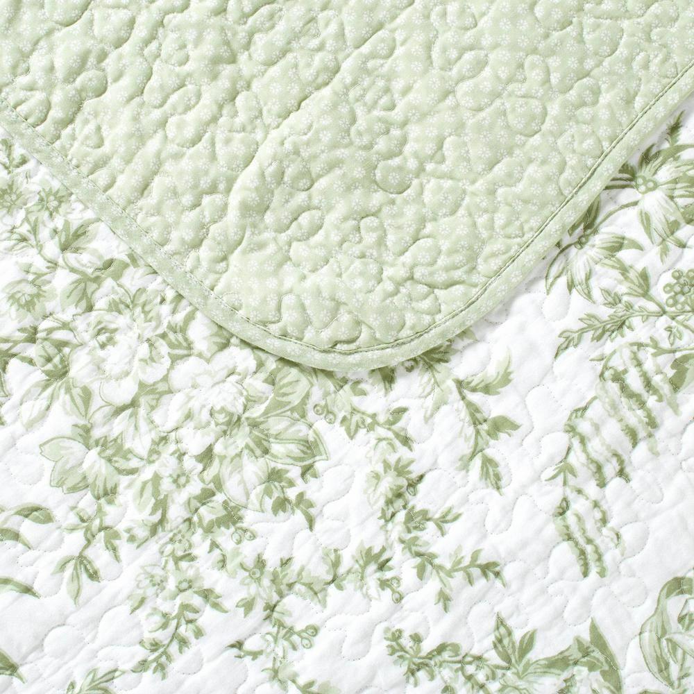 Laura Ashley Laura Ashley Bedford Cotton Reversible Quilt Set