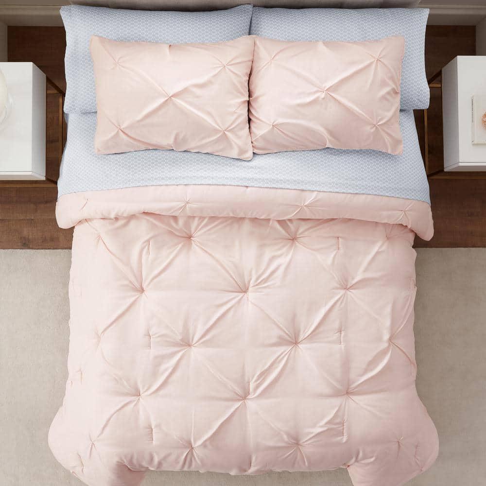Serta Serta Simply Clean Microfiber Pleated 7 Piece Comforter Set