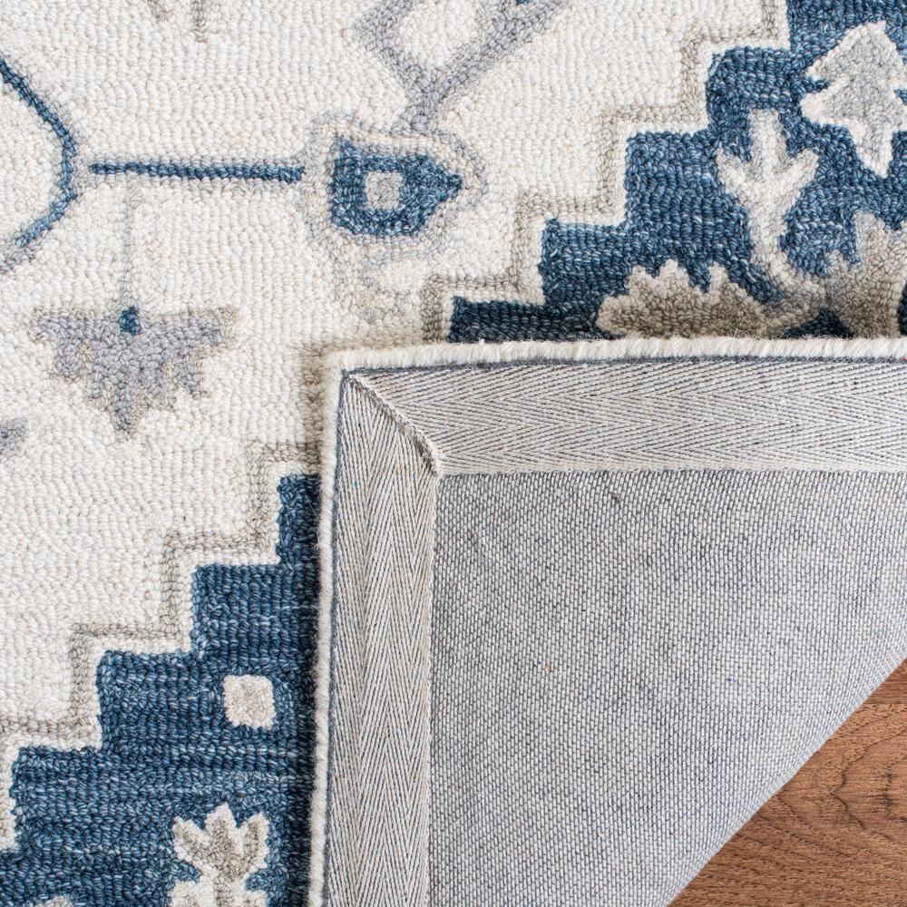 Micro-Loop MLP503 Hand Tufted Area Rug - Ivory/Navy - 5'x5' - Safavieh.