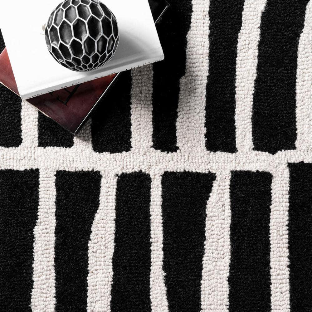 nuLOOM Roxane Contempoary Striped 2' 6" x 6' Runner