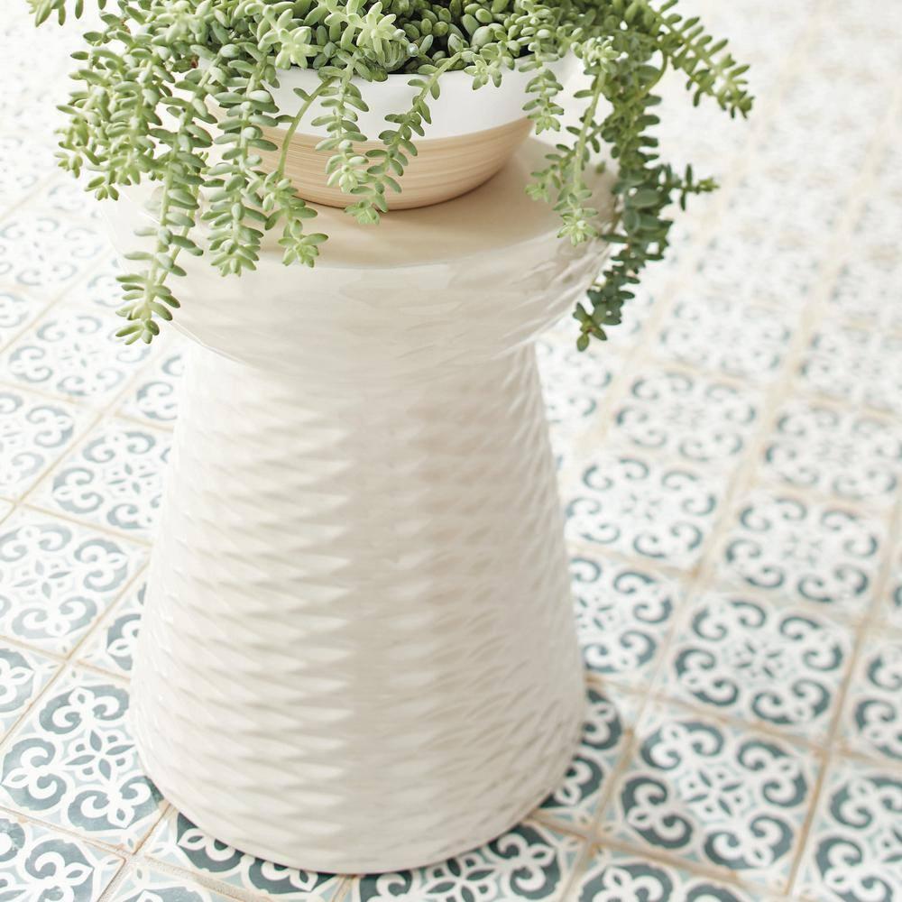 Daphne Garden Stool - ACS4523 - Indoor/Outdoor - Creme - Safavieh