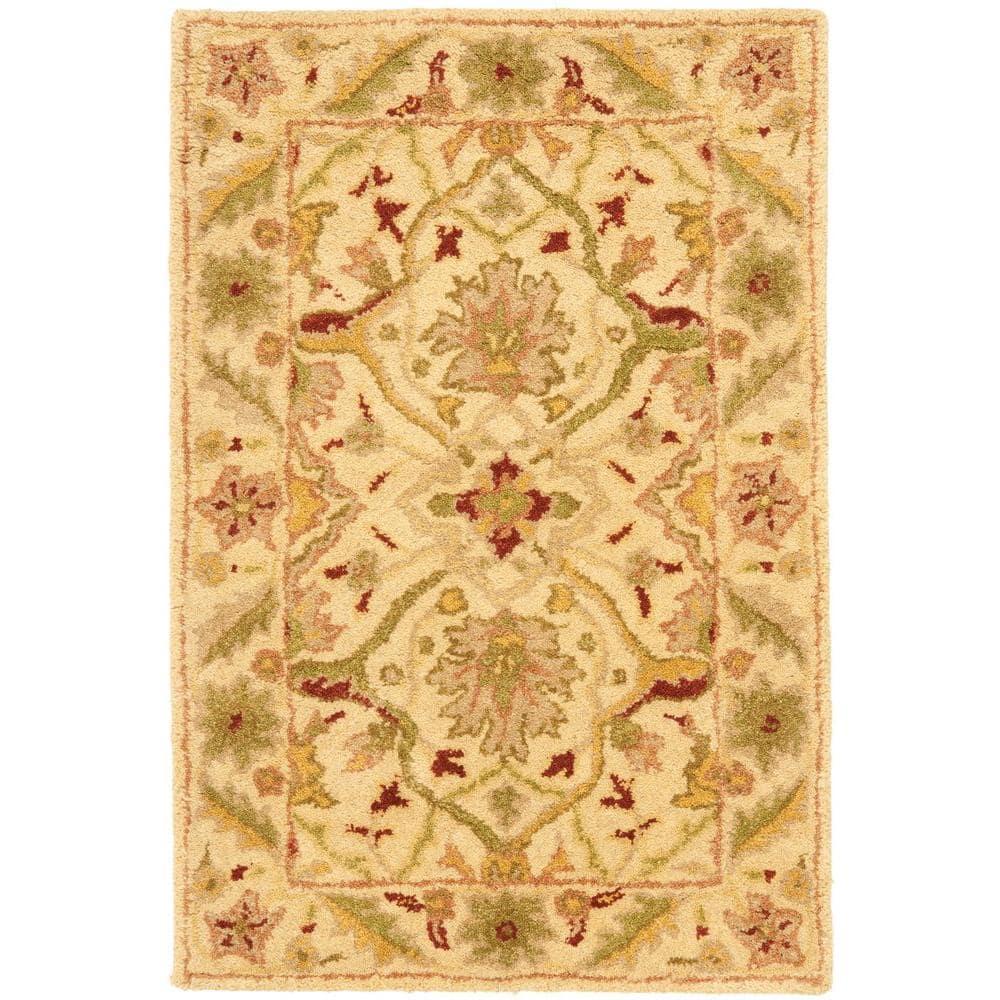 Safavieh Hand Tufted Wool Oriental Rug