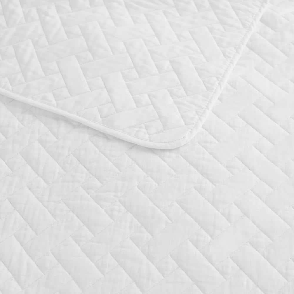 Tommy Bahama Home Tommy Bahama Raffia Solid Cotton Reversible Quilt Set