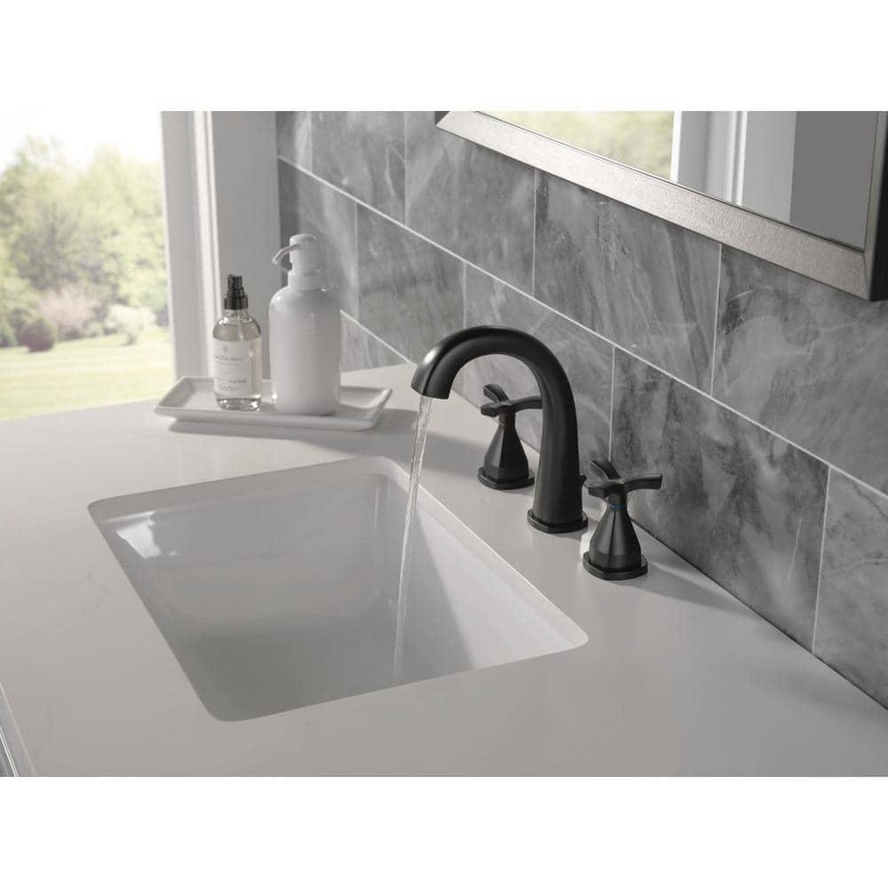 Stryke Widespread Bathroom Faucet with Drain Assembly and DIAMOND™ Seal Technology