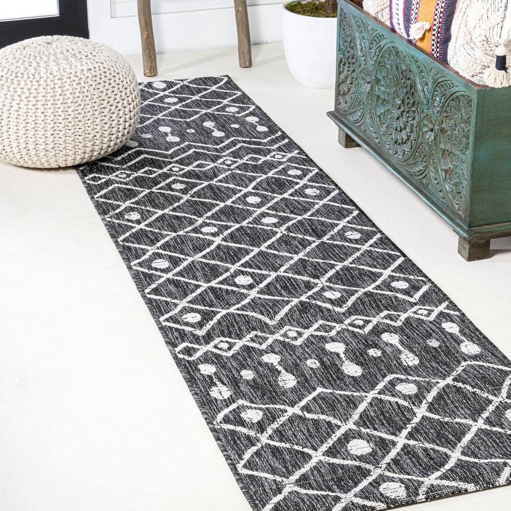 2'x10' Nokat Modern Bohemian Styled Indoor/Outdoor Runner Rug, Black/Ivory - JONATHAN Y