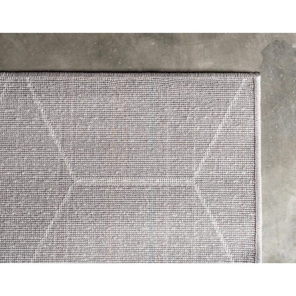 Debrodie Geometric Indoor Rug
