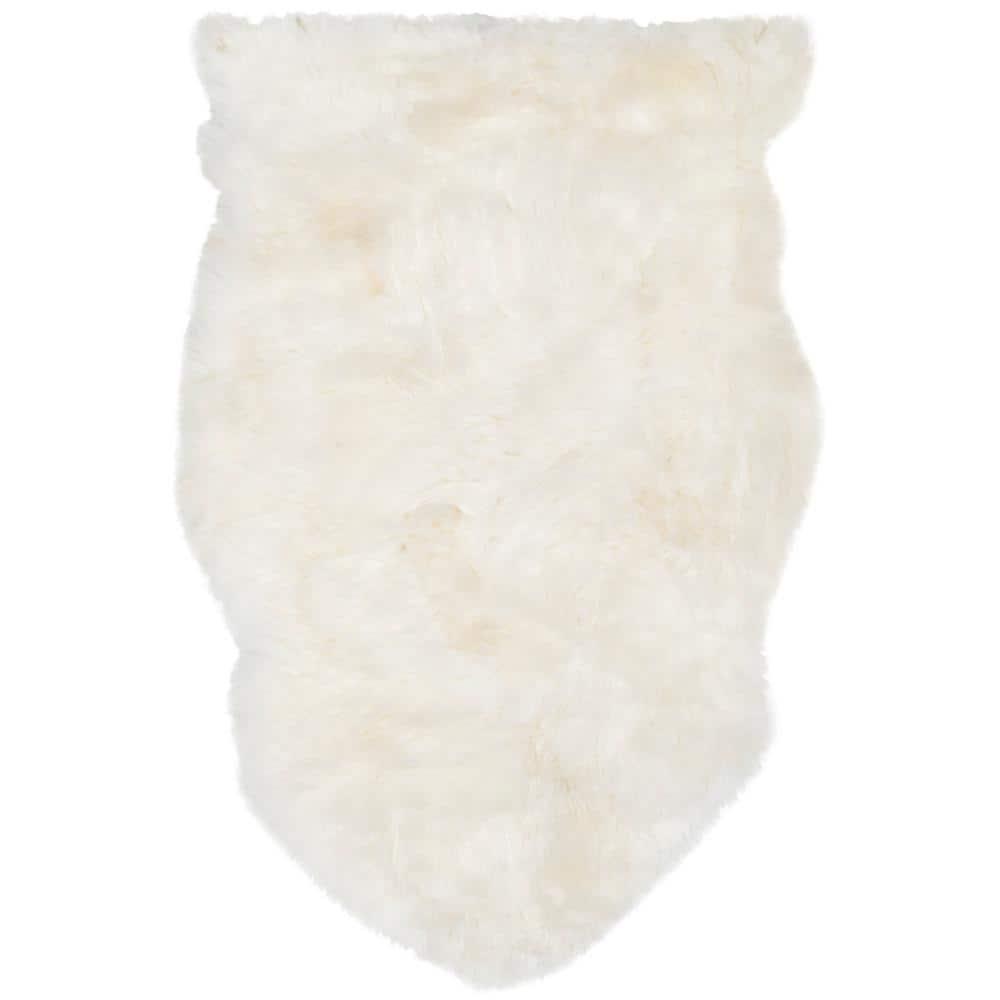 Sheep Skin SHS211 Hand Woven Accent Rug - Natural/White - 2'x3' - Safavieh.
