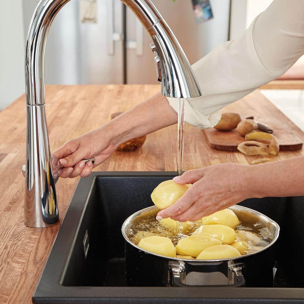 ZEDRA Single-Handle Pull Down Triple Spray Bar Faucet 1.75 GPM