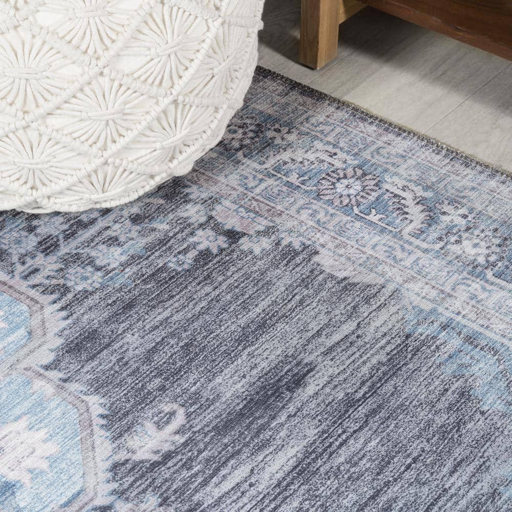 Wincer Chenille Cottage Medallion Machine-Washable Gray/Blue/White 3 ft. x 5 ft. Area Rug - JONATHAN Y