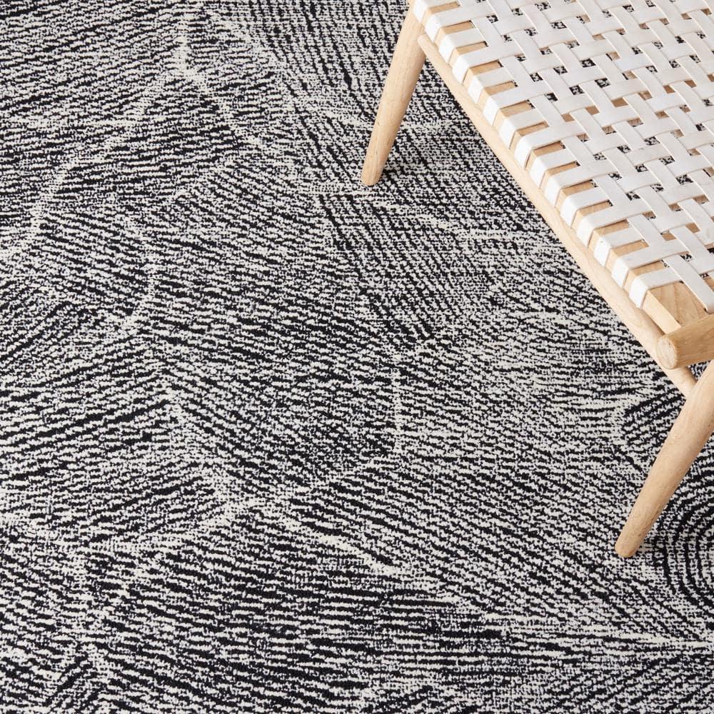 Metro MET999 Hand Tufted Indoor Area Rug - Black/Ivory - 6'x6' - Safavieh