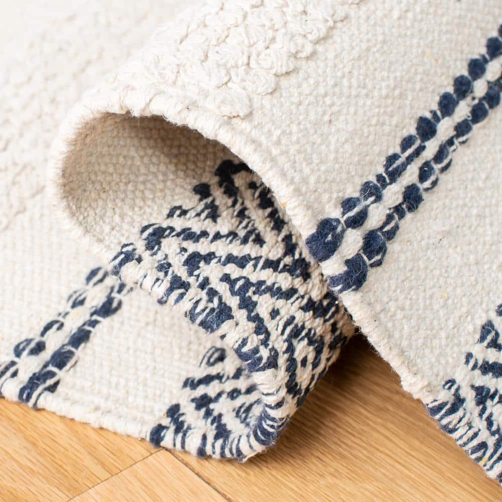 Striped Kilim STK502 Hand Woven Runner Rug - Ivory/Navy - 2'3"x9' - Safavieh.