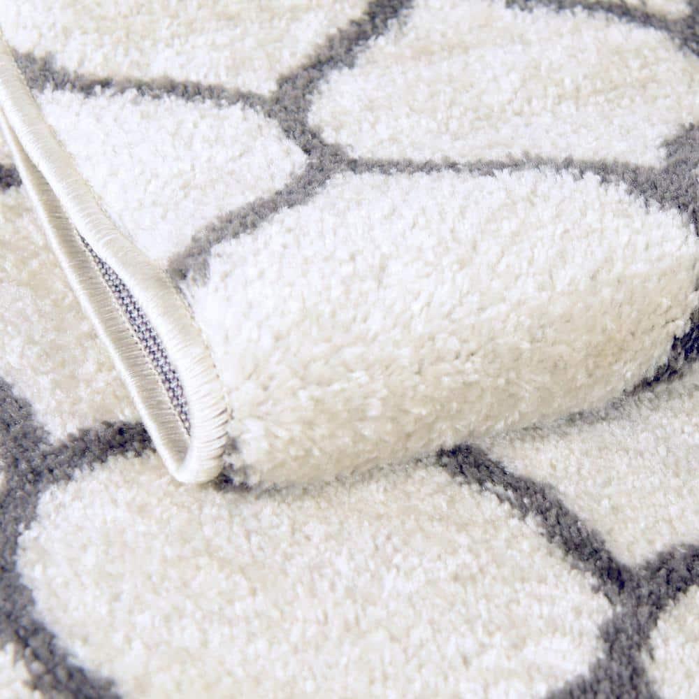 Unique Loom 3' 3 x 5' 3 Trellis Frieze Rounded Ivory Area Rug