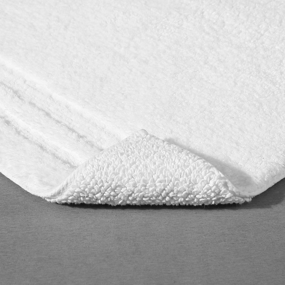 Vera Wang Eden Plush Pile Solid Reversible Cotton White 2 Piece Bath Rug Set