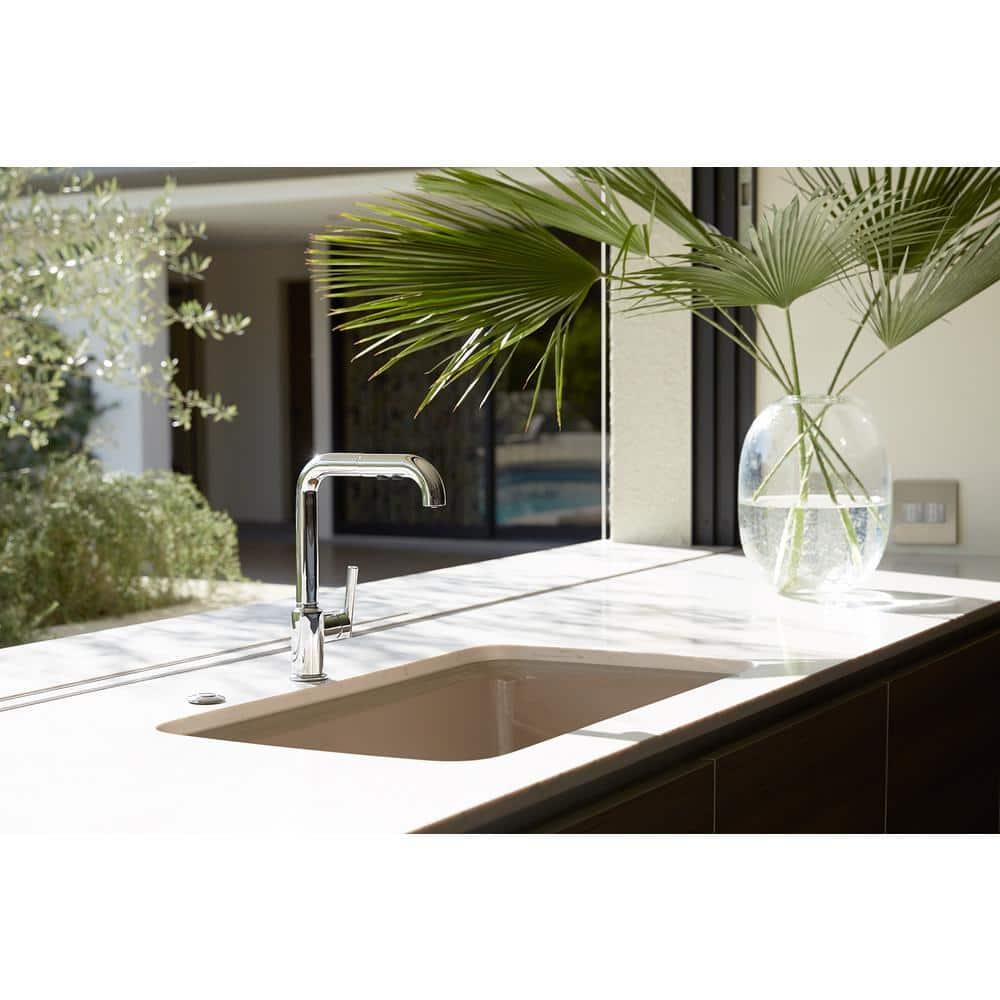 Purist® Pull Out Bar Faucet with Accessories
