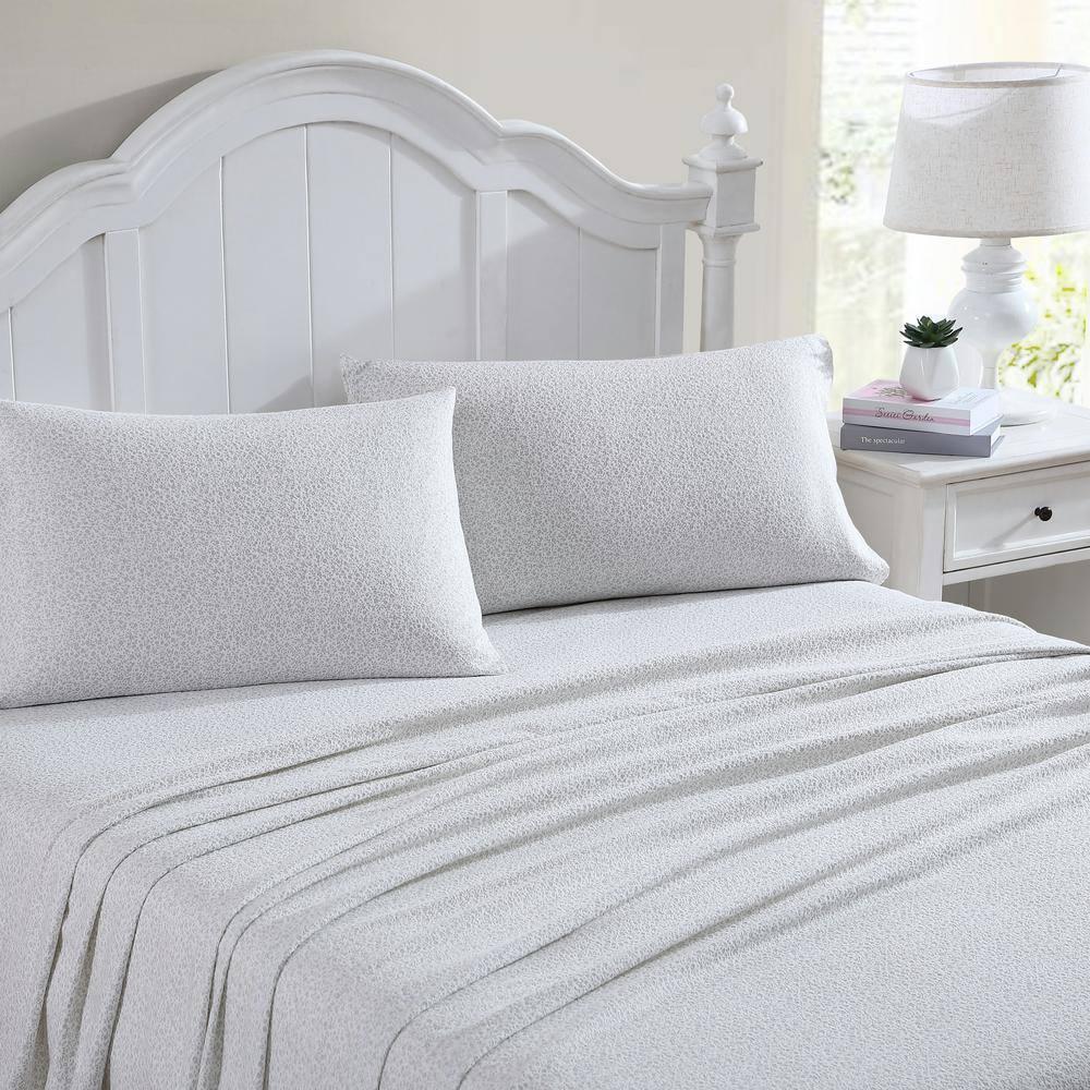Laura Ashley Laura Ashley Cotton Flannel Cozy Sheet Sets