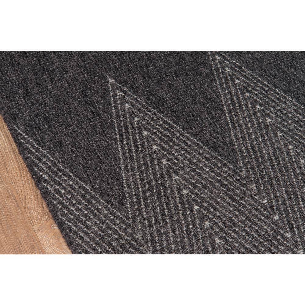 3'11"x5'7" Zig Zag Loomed Accent Rug Charcoal - Momeni: Contemporary Indoor/Outdoor Low Pile Area Rug