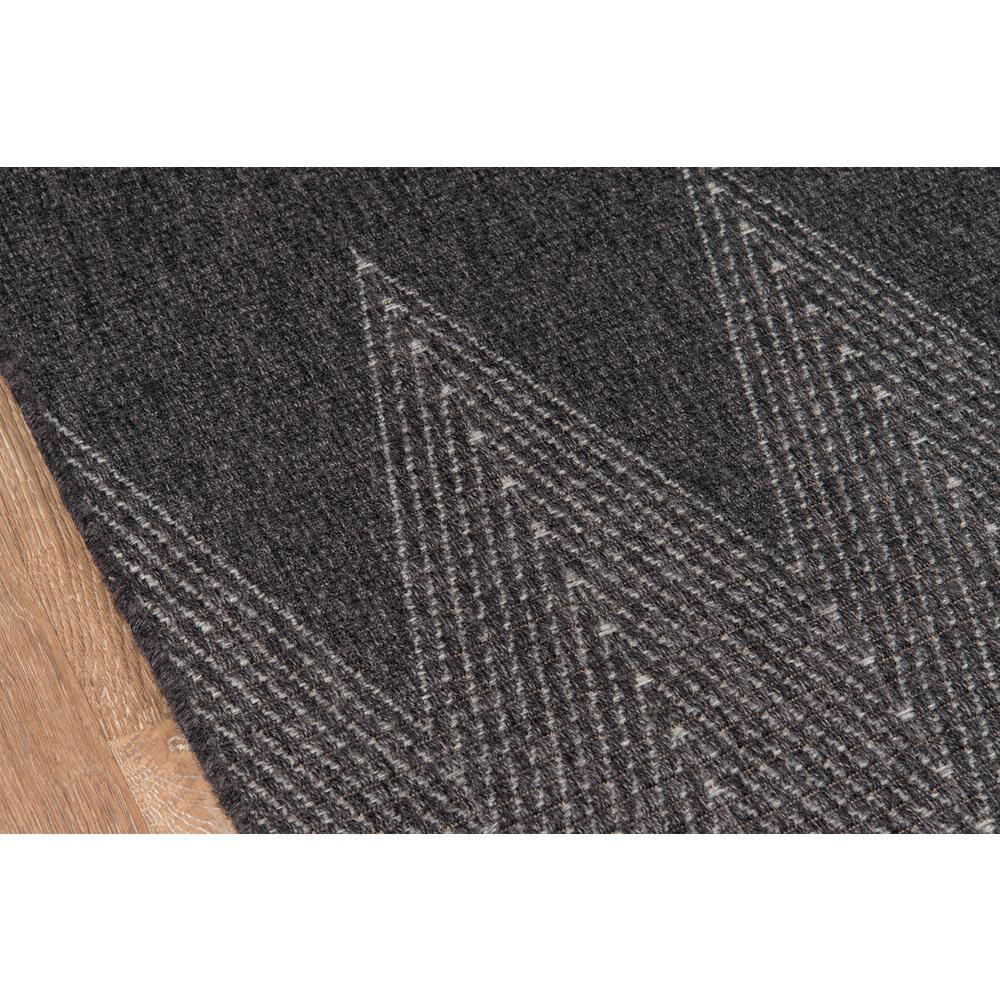Momeni 6'7"x9'6" Zig Zag Loomed Area Rug Charcoal
