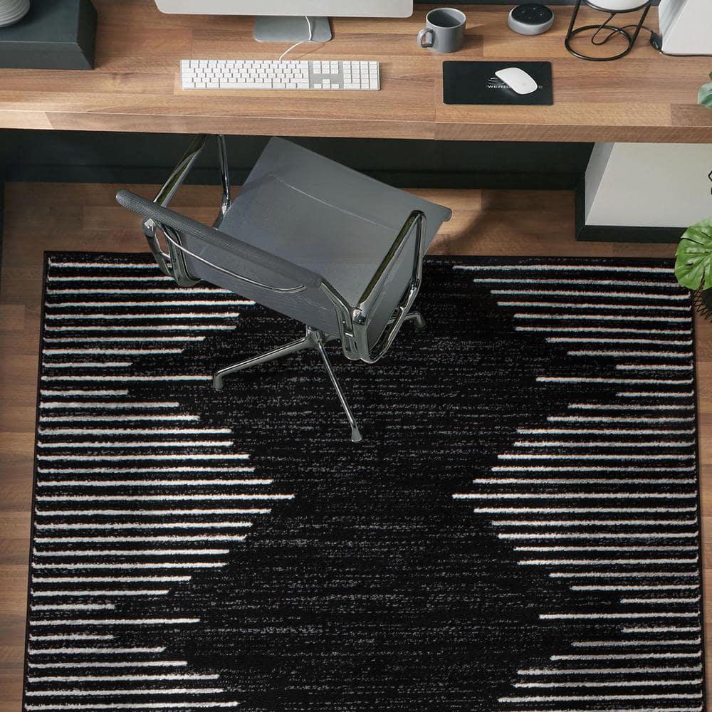 World Rug Gallery Bohemian Stripe Area Rug - Black 5' x 7'