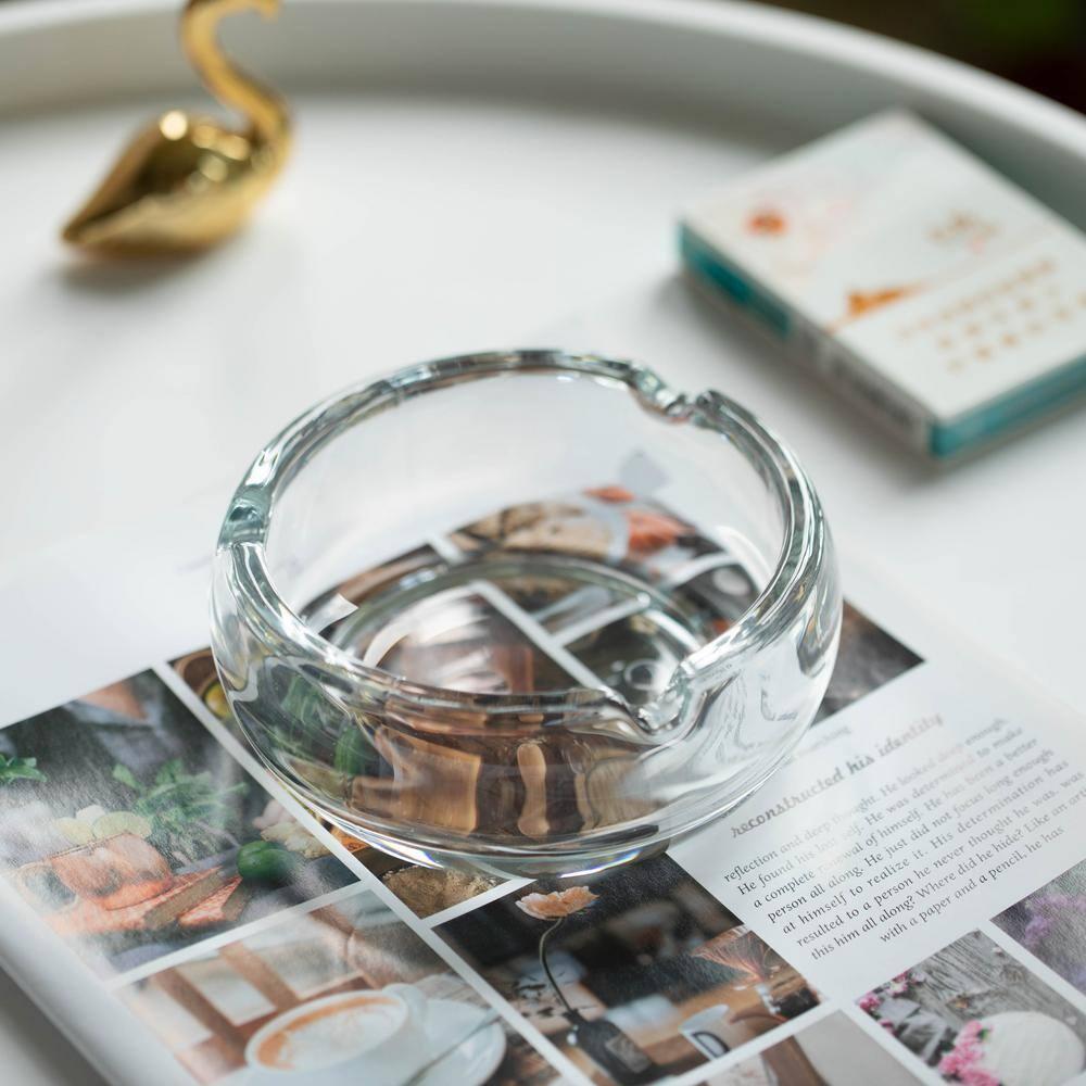Basicwise Basicwise Elegant Glass Round Portable And Modern Ashtray - Perfect For Smokers And As A Decorative Accent For Home, Office, Porch Or Patio - Cigarette Holder For Both Indoor And Outdoor Use