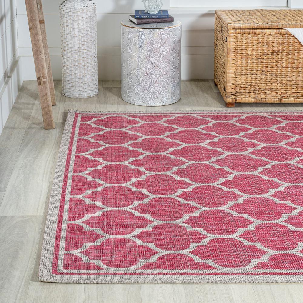 3' x 5' Trebol Moroccan Trellis Textured Weave Indoor/Outdoor Area Rug, Fuchsia/Light Gray - JONATHAN Y