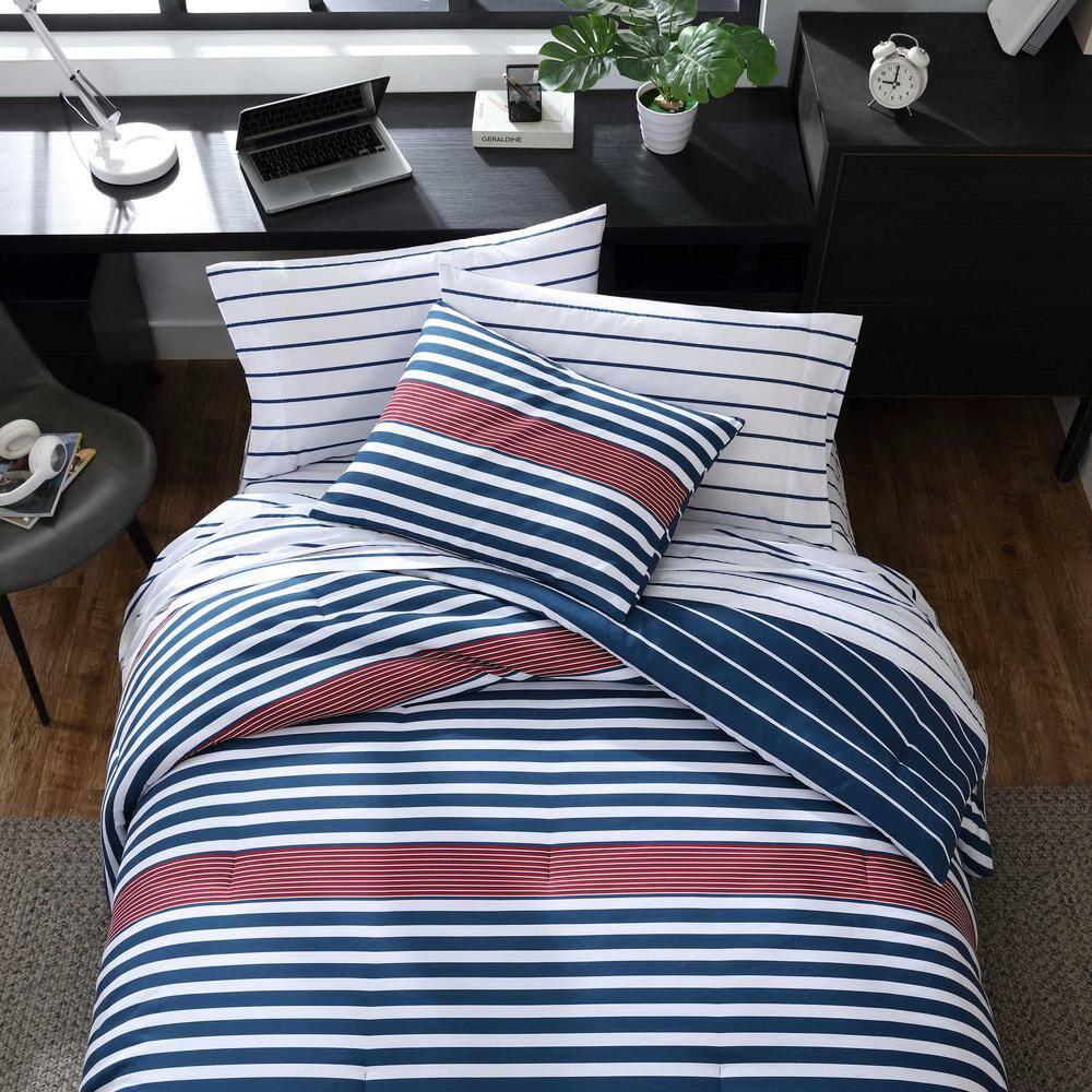 Nautica Nautica Kennedy Stripe Reversible Navy Comforter Set