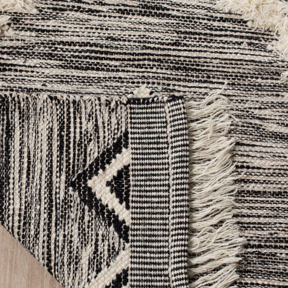 Kenya KNY906 Hand Knotted Area Rug - Black/Ivory - 5'x8' - Safavieh.