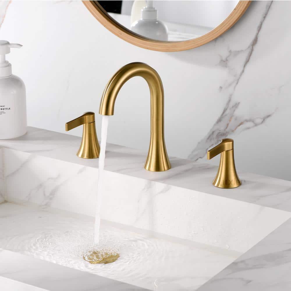 Widespread Bathroom Faucet with Drain Assembly