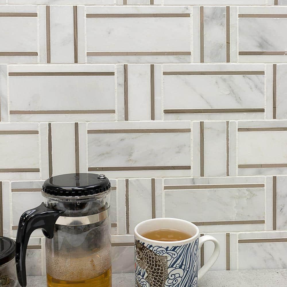 Mingle Random Sized Marble Basketweave Mosaic Wall Tile