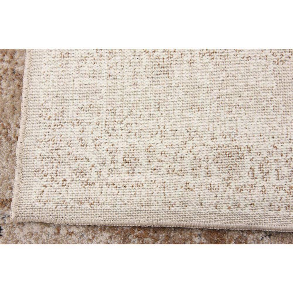 Unique Loom Chateau Collection Area Rug - Jefferson (2' 2" x 6' 7" Runner Beige/Light Brown)