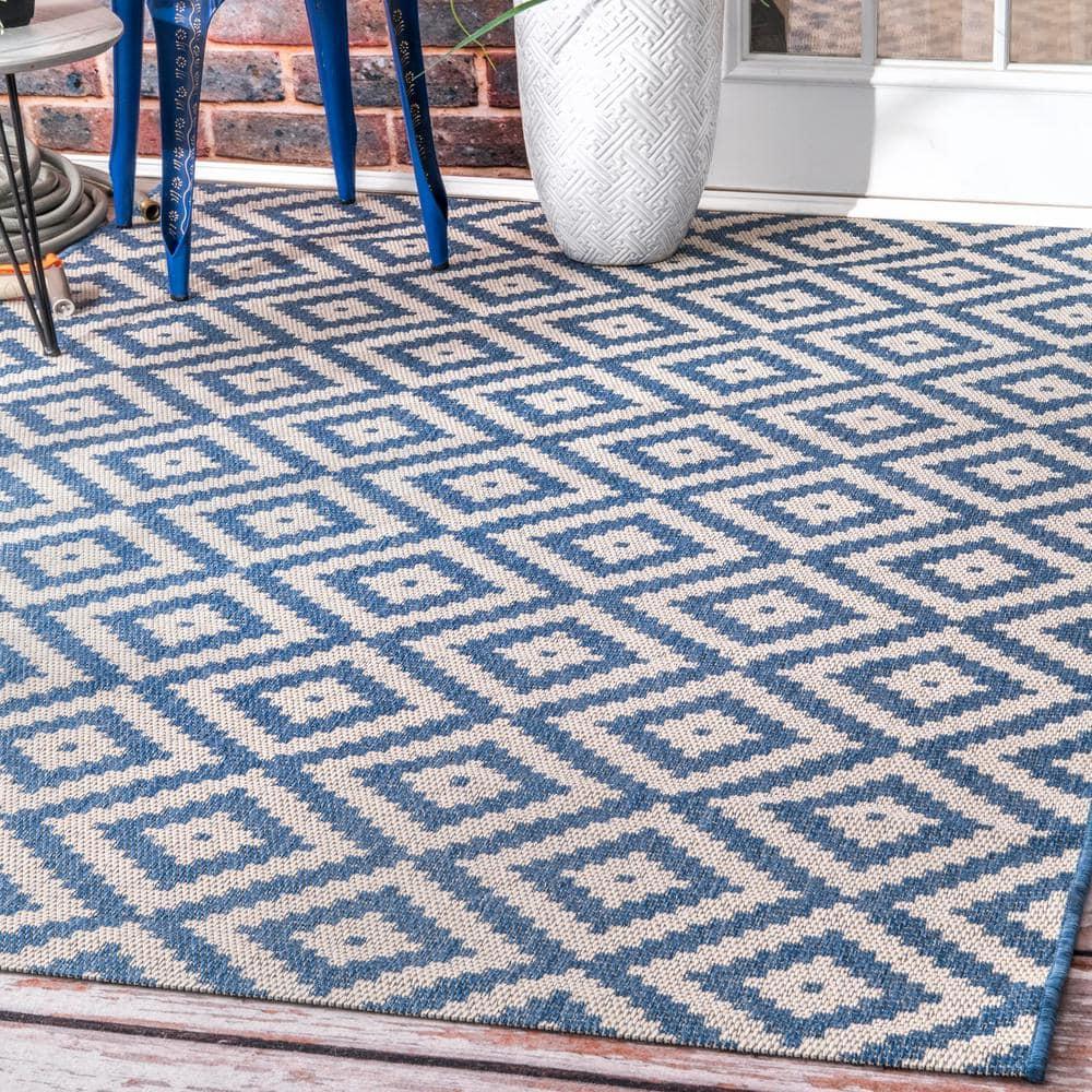 Nuloom Marybelle Geometric 5x8 Indoor/Outdoor Area Rug for Living Room Patio Deck Front Porch Kitchen, Blue/Ivory