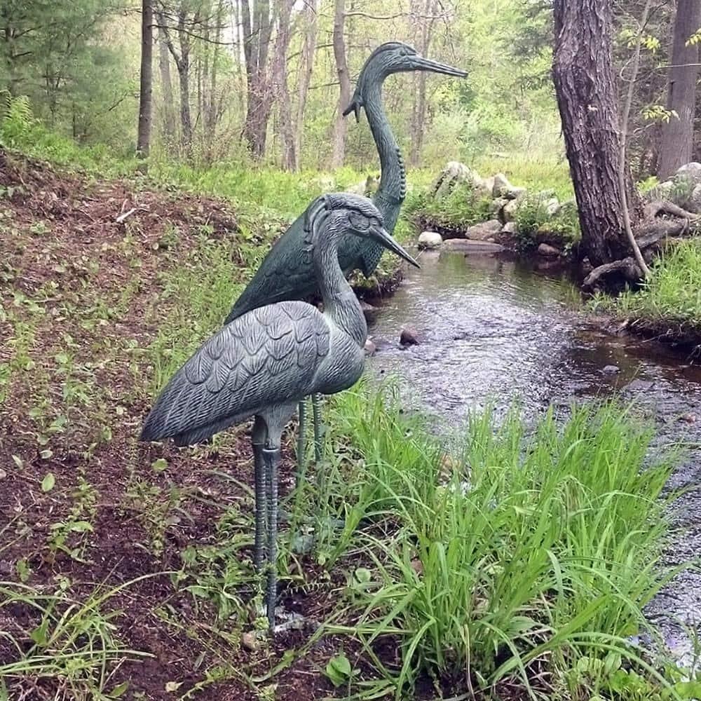 Minuteman International Achla Designs Stately Blue Heron Garden Statue