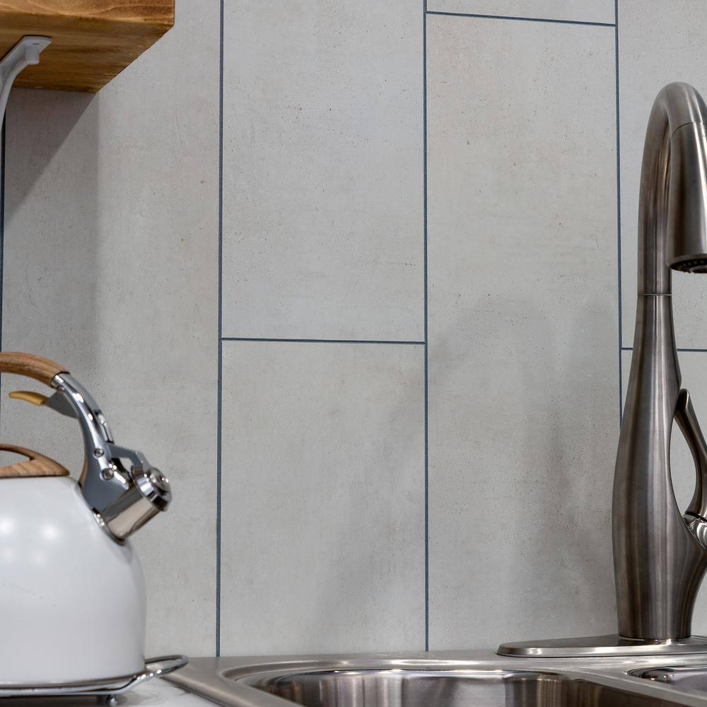 Palisade 22.8 in. x 7.31 in. Interlocking Vinyl Waterproof Wall/Backsplash Tiles