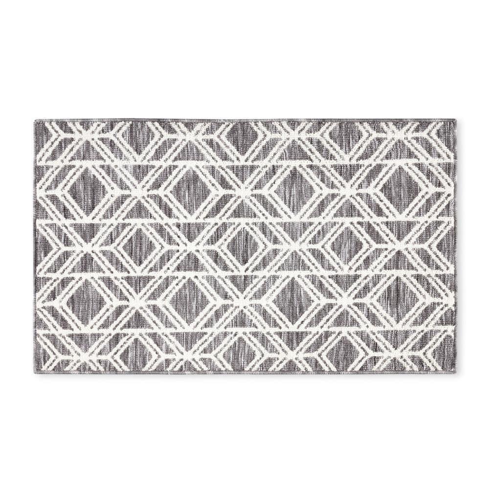 Town & Country Living TOWN & COUNTRY EVERYDAY Walker Modern Diamond Everwash Non-Slip Backing Kitchen Mat