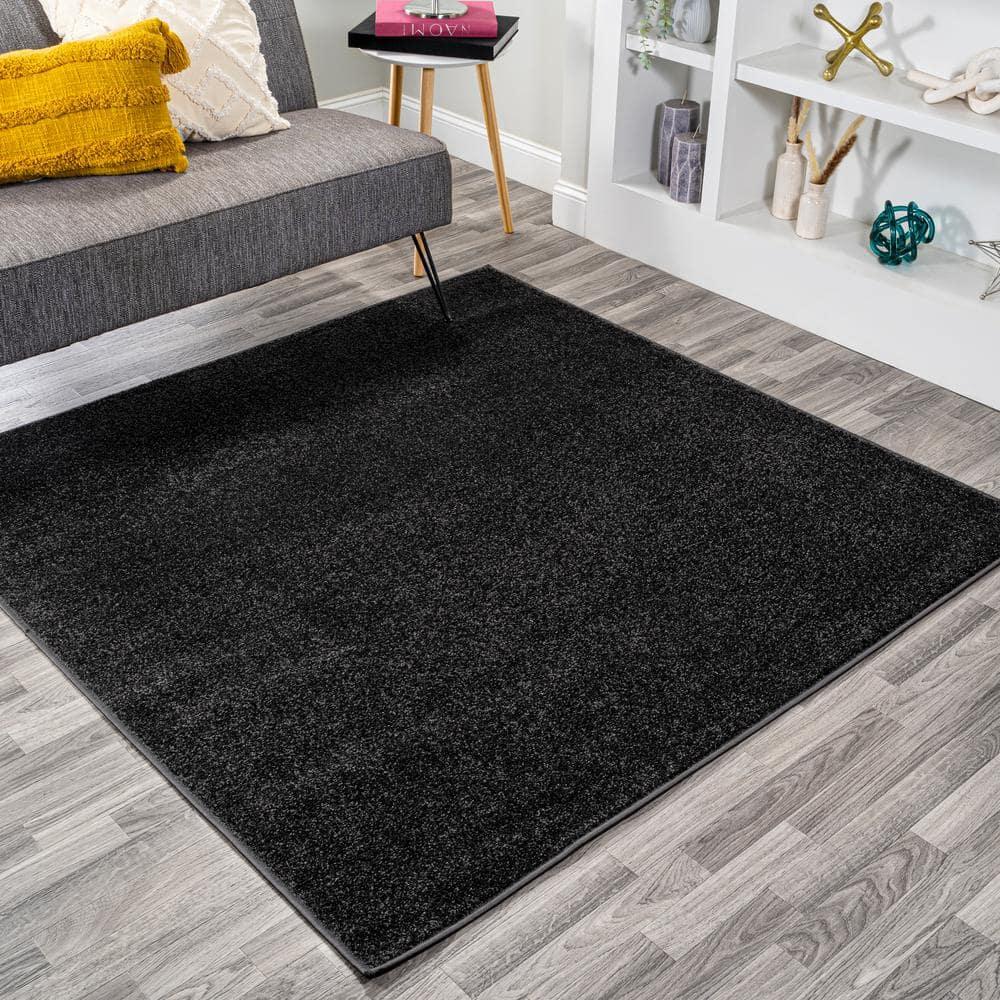 5'x5' Haze Solid Low-Pile, Black - JONATHAN Y