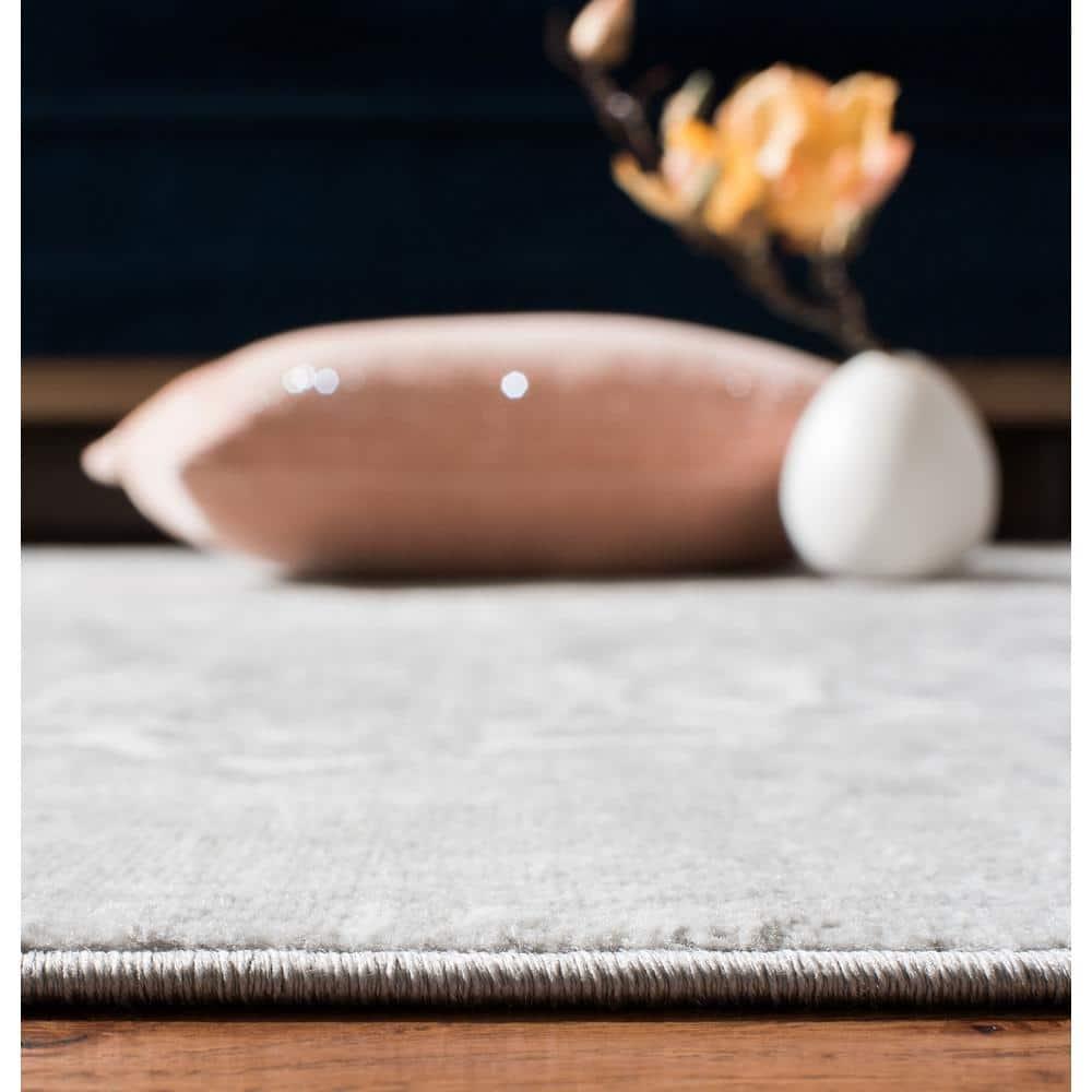 Brentwood BNT802 Power Loomed Area Rug - Grey/Ivory - 9'x9' - Safavieh.