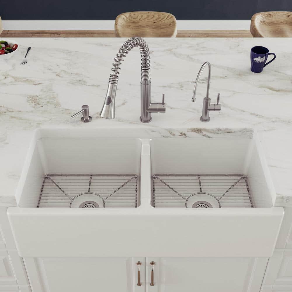 39.5'' L Farmhouse / Apron Double Bowl Fireclay Kitchen Sink