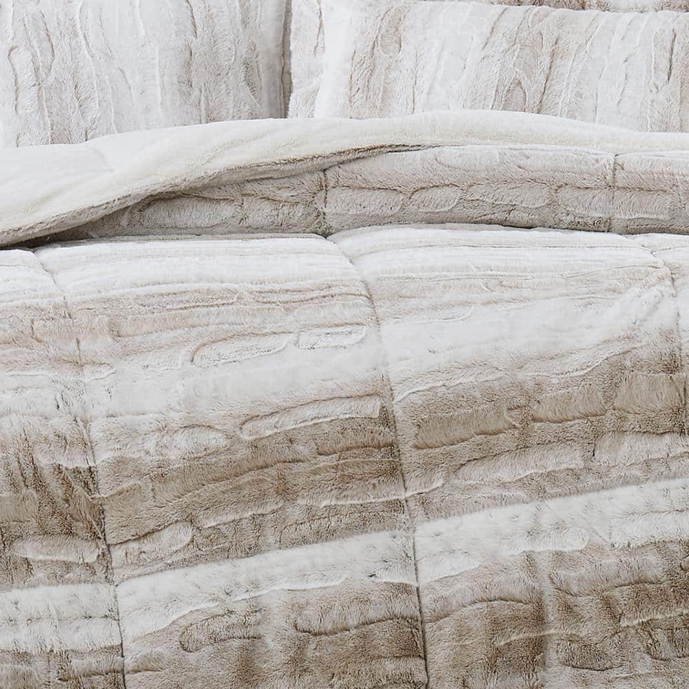 Christian Siriano Christian Siriano NY Snow Leopard Comforter Set