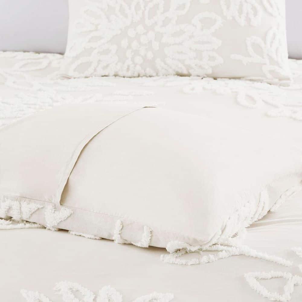 Kelly Clarkson Home Gwyneth 3 Piece Tufted Cotton Chenille Floral Duvet Cover Set