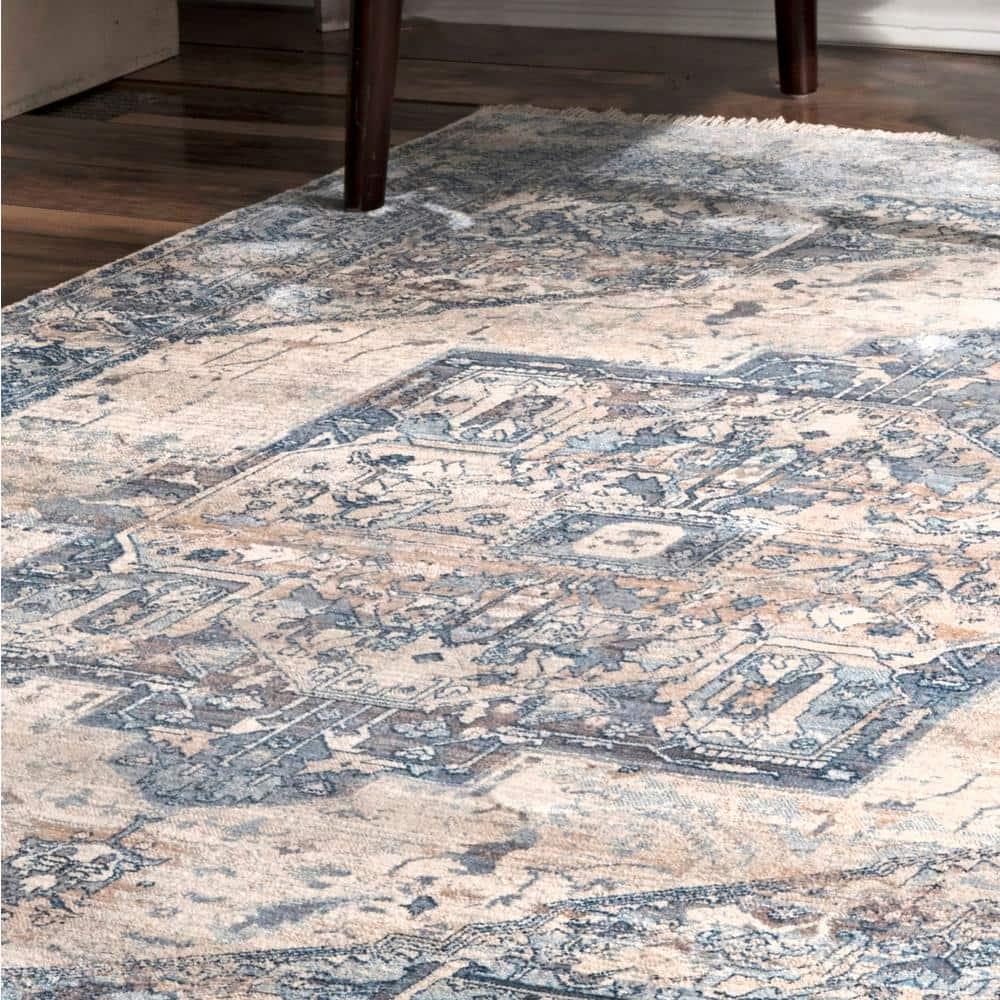 Nuloom Harriet Oriental/Persian 7x9 Indoor Area Rug for Living Room Bedroom Dining Room Kitchen, Light Blue/Multicolor