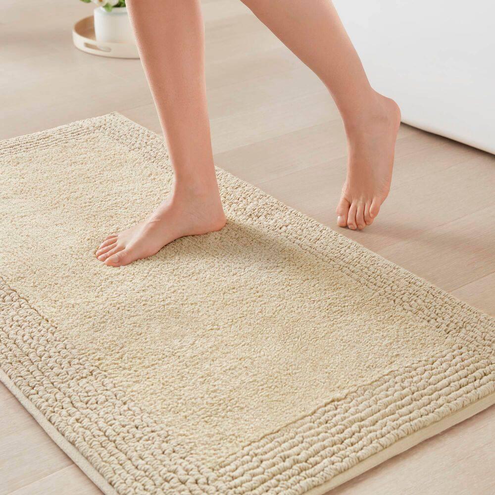 Madison Park Signature Splendor 100% Cotton Tufted 3000 GSM Reversible Bath Rug
