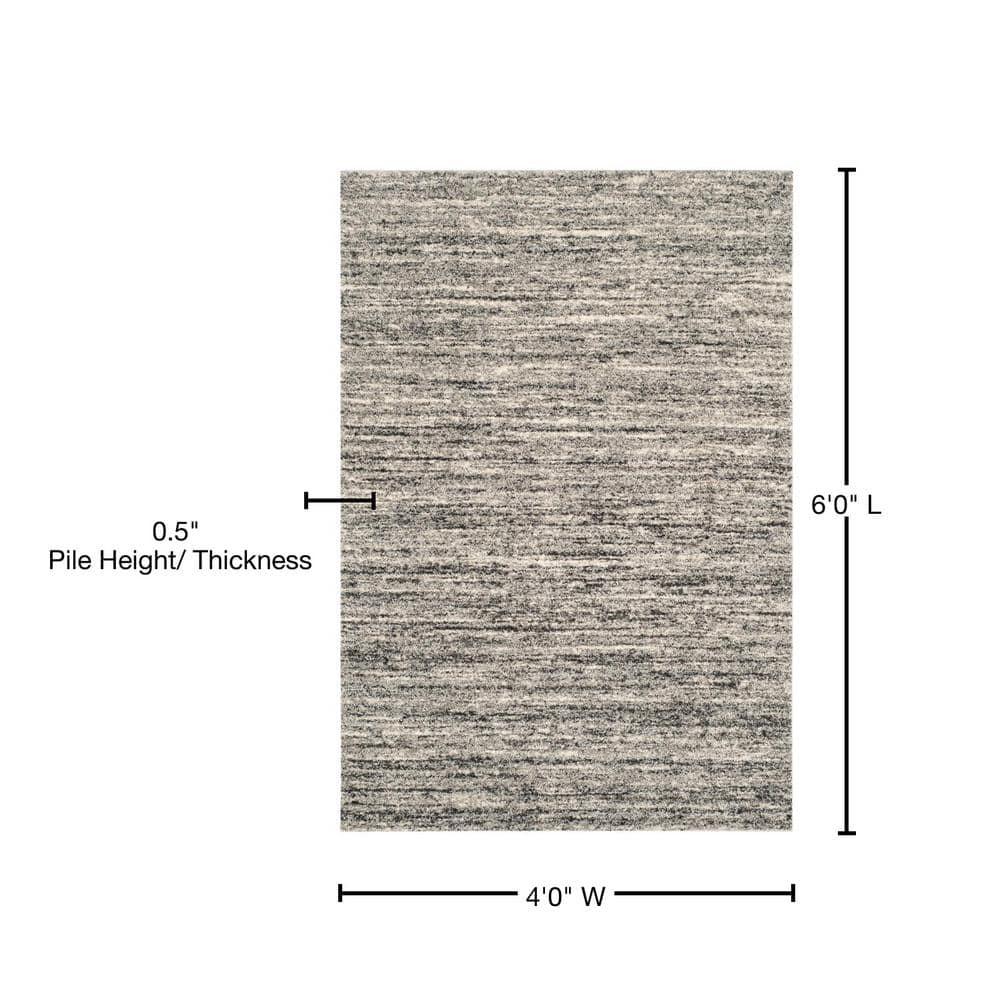 Retro RET2133 Power Loomed Indoor Accent Rug - 4'x6' - Ivory/Grey - Safavieh